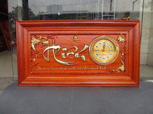 Đồng hồ chữ Hiếu thư pháp bằng gỗ hương thếp vàng 88cm x 48cm - TGPX2299