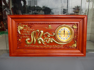 Đồng hồ tranh gỗ chữ Nhẫn thư pháp thếp vàng 88cm x 48cm - TGPX2284-1
