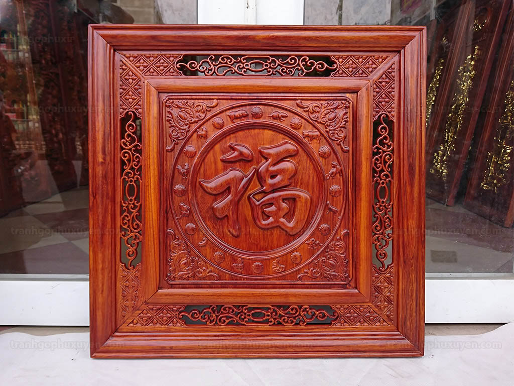 Tranh gỗ chữ Phúc tiếng Hán 55cm x 55cm pu - TGPX2200PU